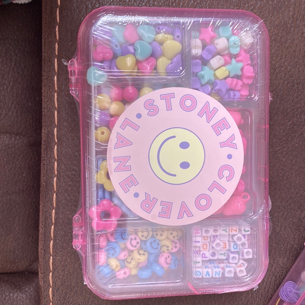 Stoney Clover x Target bead kit